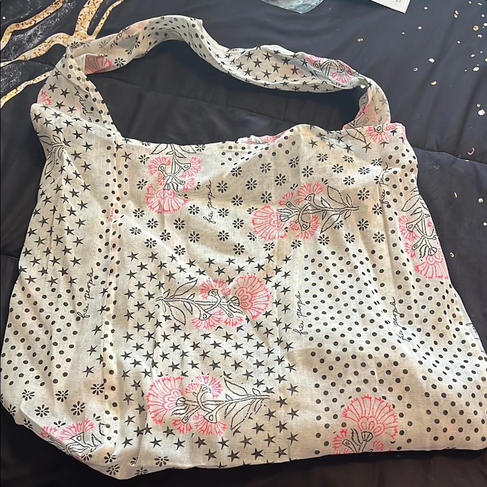 Floral Patterned Free People tote!
